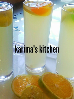 A picture of Pineapple juice.