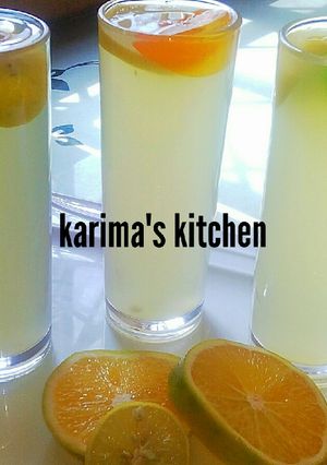 A picture of Pineapple juice.