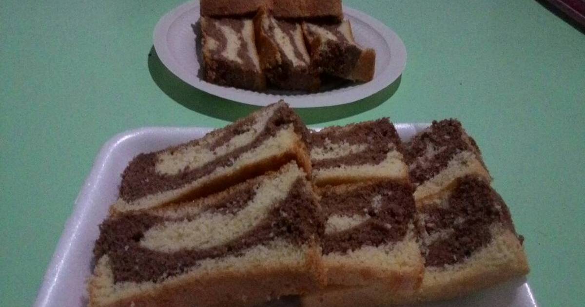 Resep Cake "zebra" simpel oleh Ibue amanda - Cookpad