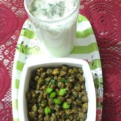 A picture of Hara chana chaat with masale wala buttermilk.