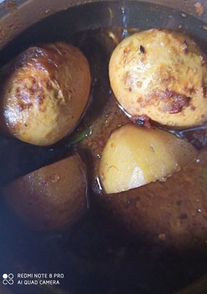 ডিম কষা (dim kosha recipe in Bengali) রেসিপির প্রধান ছবি