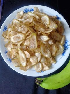 કેળા ની વેફર (Kela Wafer Recipe In Gujarati) રેસીપી મુખ્ય ફોટો