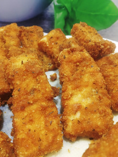 Φωτογραφία της συνταγής Σπιτικά fish sticks (ή ψαροκροκέτες)