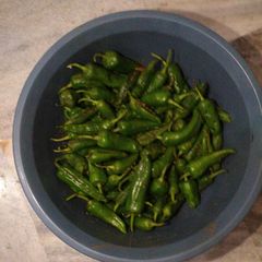 A picture of Green chilli pickle.