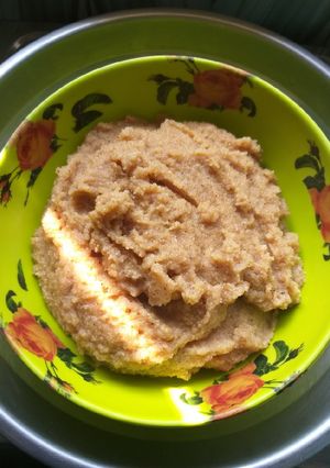 A picture of Sooji halwa.