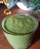 Sinh tố cải xoăn - kale smoothie