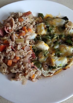 Foto principal de Arroz integral con verduras salteadas