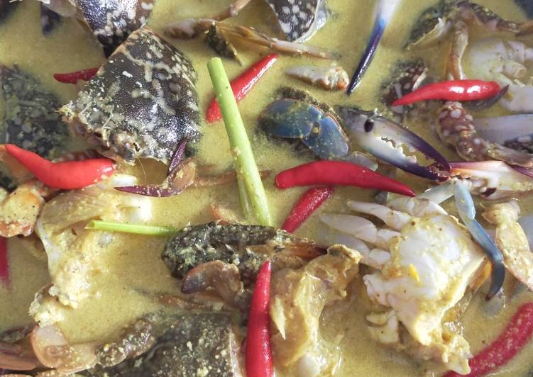 Rajungan masak kare