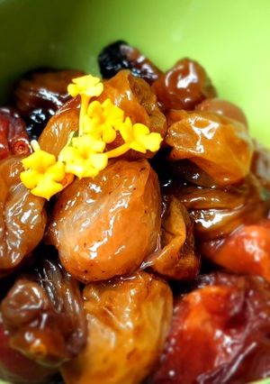 Hình của món Làm nho khô và mận khô bằng nckd.