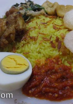 Foto resep Nasi Kuning Sederhana