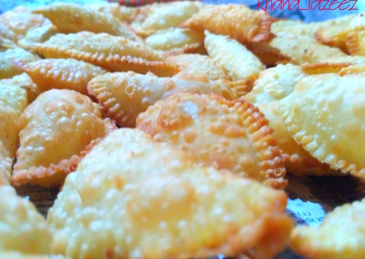 Gujiya