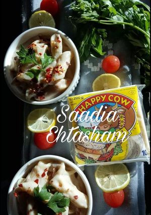 A picture of Chicken cheesy white sauce pasta.
