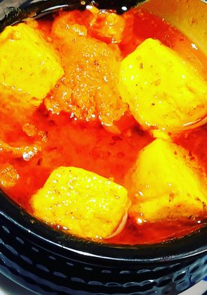 A picture of Cheese paneer Indo - Italian food.