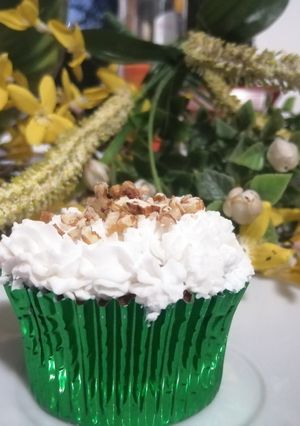 Una foto de Muffins de manzana con canela🍎🧁