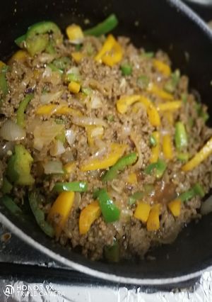 A picture of Yellow Capsicum with minced meat.