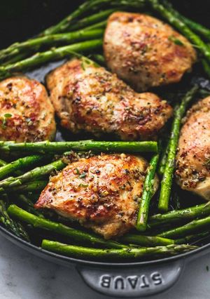 A picture of Garlic Herb Chicken and Asparagus.