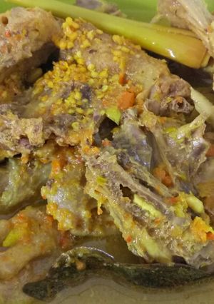 Foto resep Ayam kampung bumbu kuning pedas