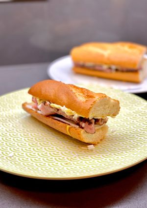 A picture of Sausage Sandwich.