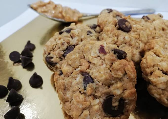 Oats and Chocolate chip Cookies...😄