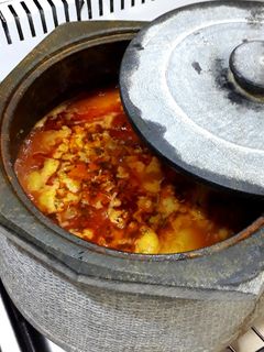 عکسی از دستور آبگوشت خوشمزه دیگ سنگی