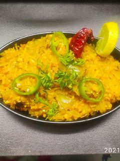 દૂધી ની ફરાળી ખીચડી (Dudhi Farali Khichdi Recipe In Gujarati) રેસીપી મુખ્ય ફોટો
