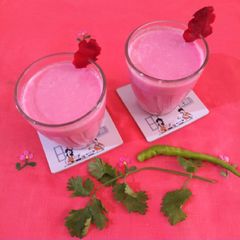 A picture of Beetroot lassi.