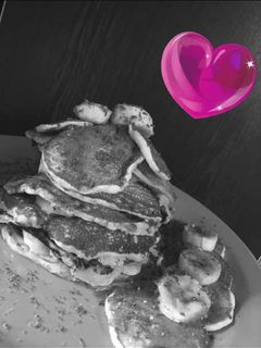 عکسی از دستور پنکیک موز 🥞🍌