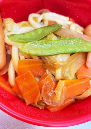 A picture of Yaki Udon with Leftover Vegetables.