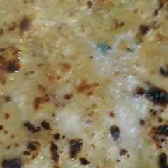 A picture of Qeema allow paratha.