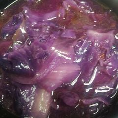 A picture of Sweet and Sour Cabbage Soup.