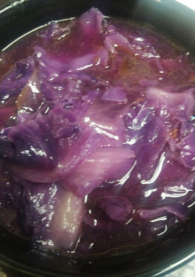 A picture of Sweet and Sour Cabbage Soup.