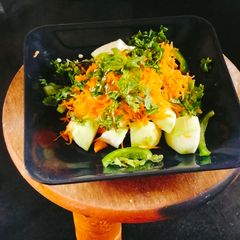 A picture of Thai style salad.