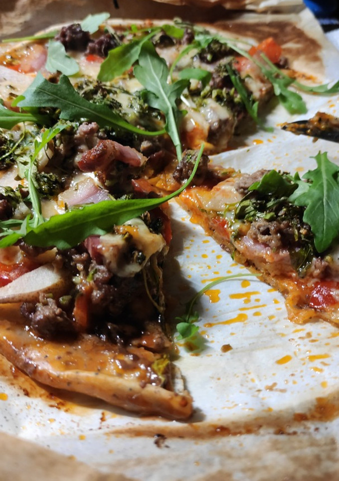 Una foto de Pizza primavera