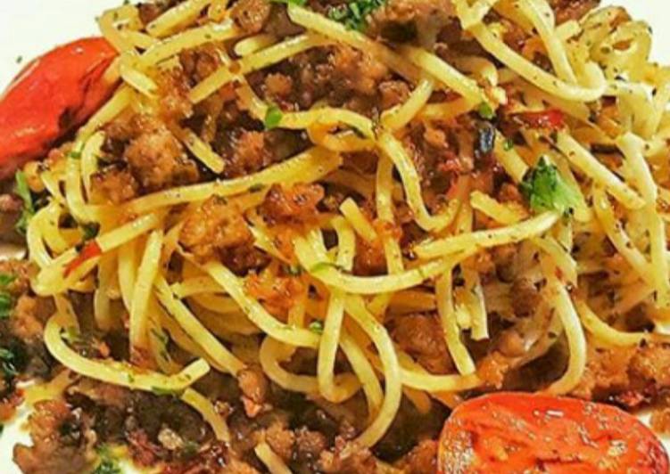 Recipe of Super Quick Homemade Keema chilli garlic noodles