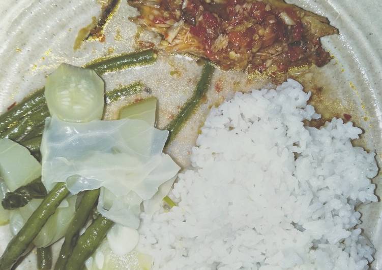 11. Sayur Asem Seger