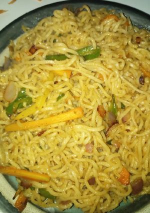 A picture of Stir Fried Noodles.