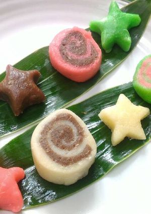 Foto resep Getuk 4 Rasa (Ori, strawberry,coklat,pandan)
