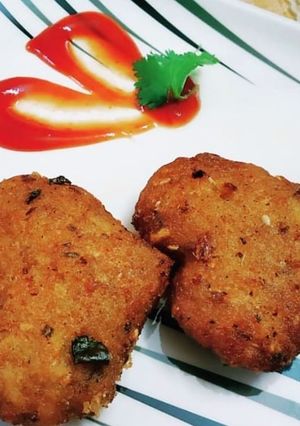 A picture of Crispy golden potato cutlets.