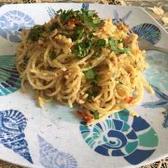 Spaghetti Aglio Olio Tuna রেসিপির প্রধান ছবি