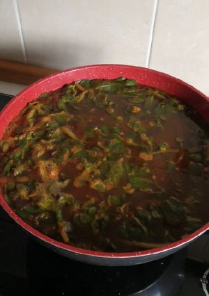 Una foto de Verdolagas con chile morita
