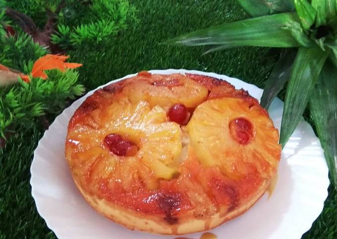 Eggless pineapple upside down cake