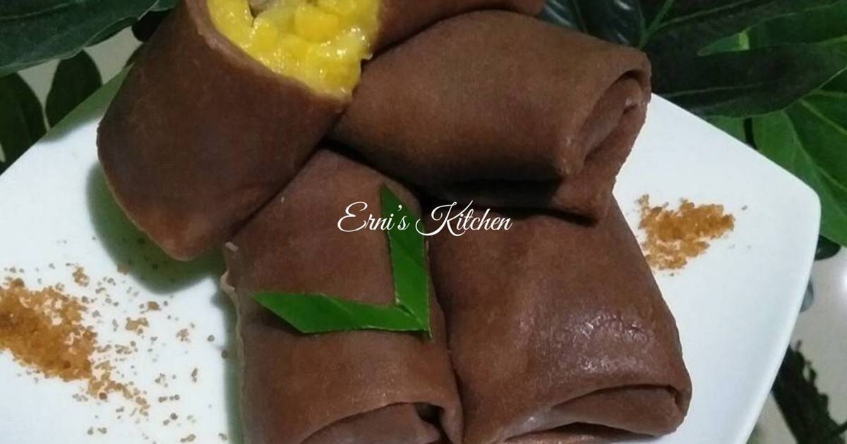 Resep Dadar Gulung Coklat Isi Vla Pisang Oleh Ernis Kitchen Cookpad 3482