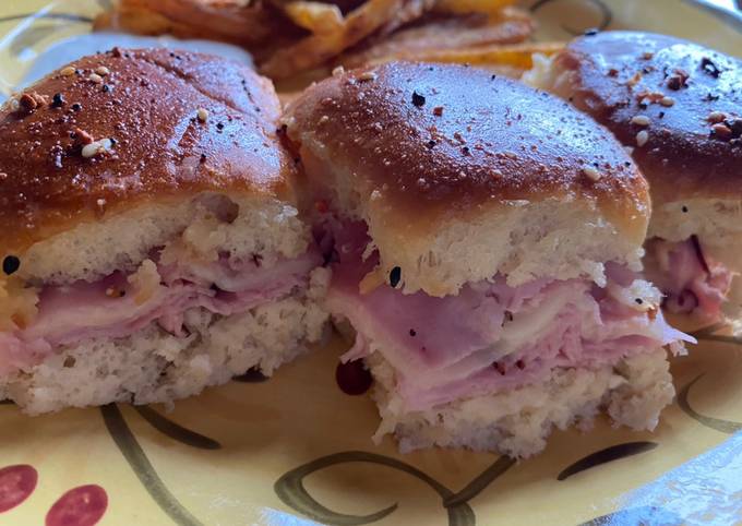 Recipe of Speedy Hawaiian Ham and Cheese Sliders