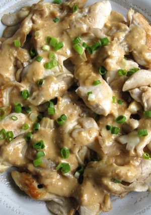 A picture of Oyster Mushrooms & Chicken with Creamy Sesame Sauce.