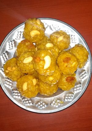 A picture of Laddu Laddoo.