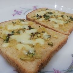 A picture of Garlic bread.