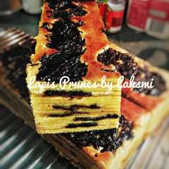 Lapis Prunes রেসিপির প্রধান ছবি