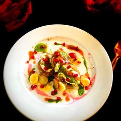 A picture of Falhari Allu Tikki Chaat.