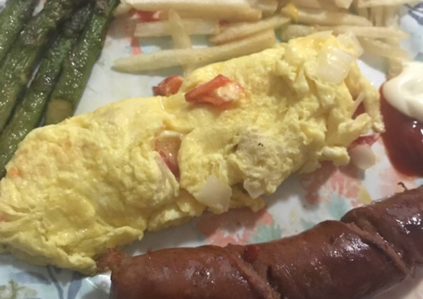 Mushroom omelet,asparagus and sausage