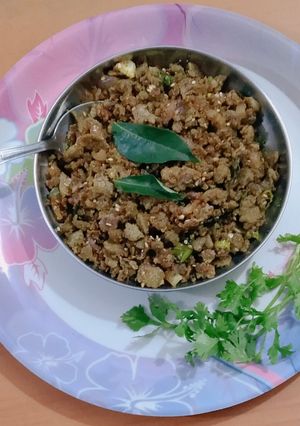 વધારેલો રોટલો (Vagharelo Rotlo Recipe In Gujarati) રેસીપી મુખ્ય ફોટો